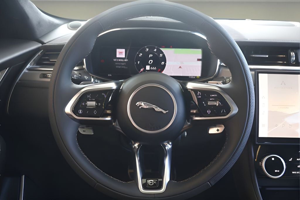 2026 Jaguar F-PACE SVR