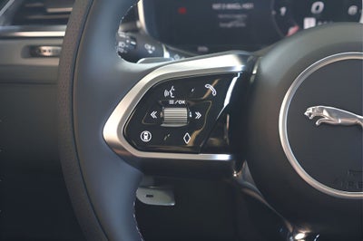 2026 Jaguar F-PACE SVR