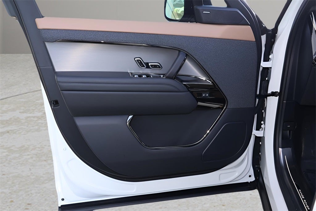 2026 Land Rover Range Rover Sport Plug-in Hybrid Dynamic SE