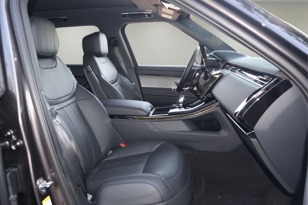 2026 Land Rover Range Rover Sport Plug-in Hybrid Dynamic SE