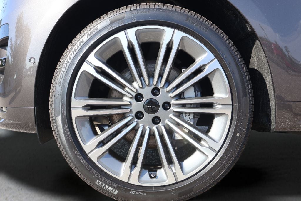 2026 Land Rover Range Rover Sport Plug-in Hybrid Dynamic SE