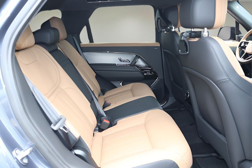 2026 Land Rover Range Rover Sport Plug-in Hybrid Dynamic SE