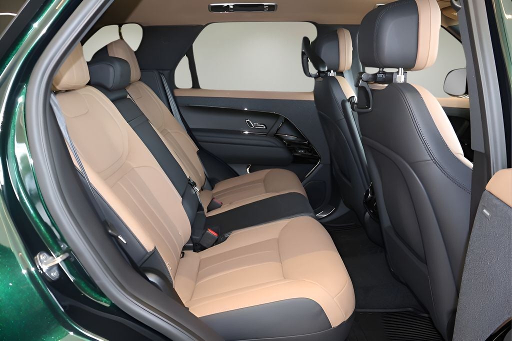 2026 Land Rover Range Rover Sport Dynamic SE