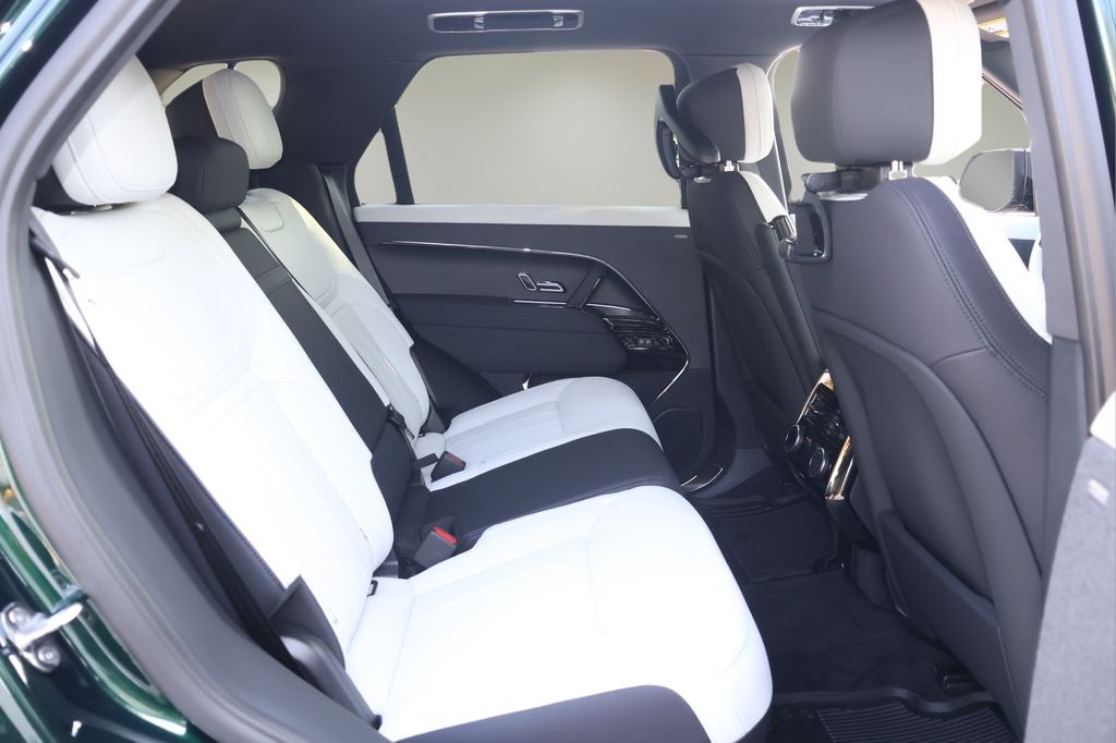 2026 Land Rover Range Rover Sport Dynamic SE