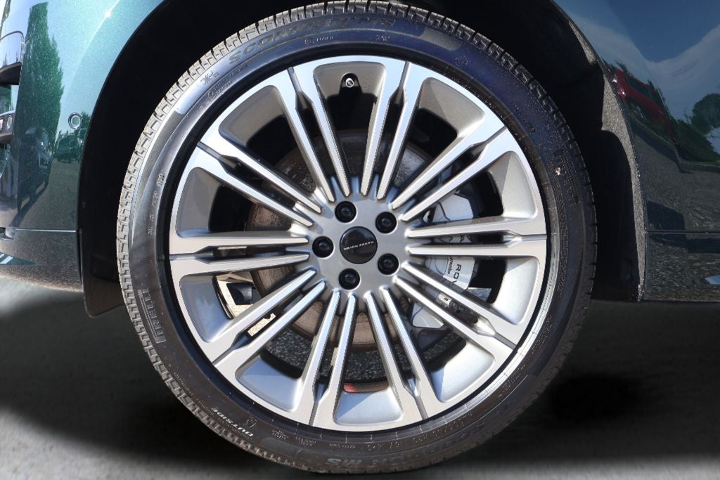 2026 Land Rover Range Rover Sport Dynamic SE