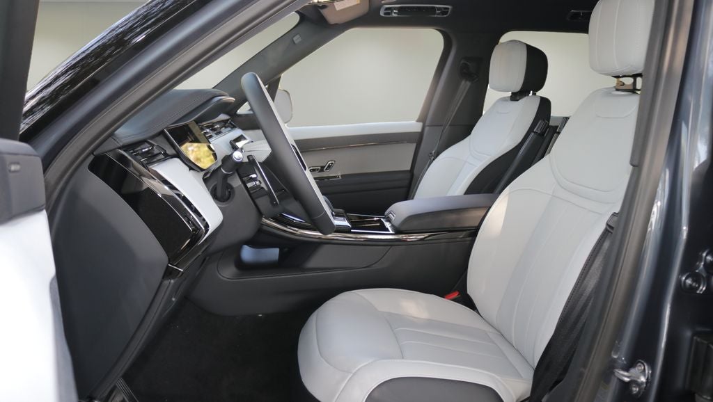 2026 Land Rover Range Rover Sport Dynamic SE