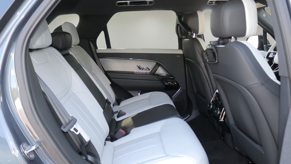 2026 Land Rover Range Rover Sport Dynamic SE