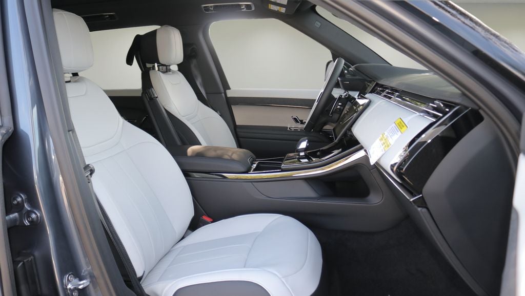 2026 Land Rover Range Rover Sport Dynamic SE