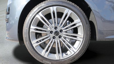 2026 Land Rover Range Rover Sport Dynamic SE