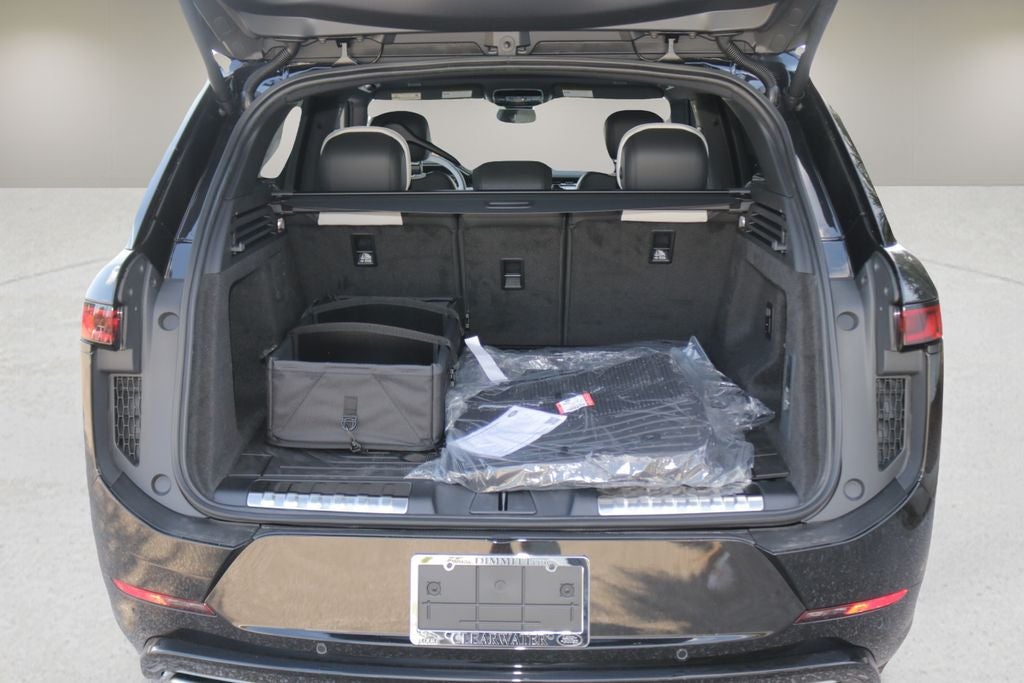 2026 Land Rover Range Rover Sport Dynamic SE