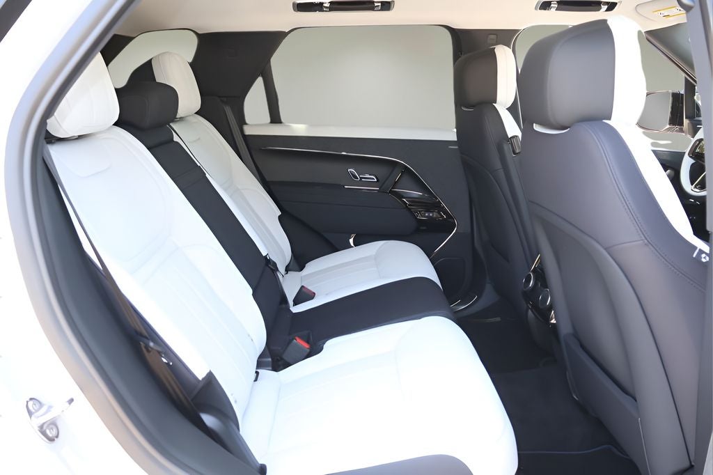 2026 Land Rover Range Rover Sport Dynamic SE