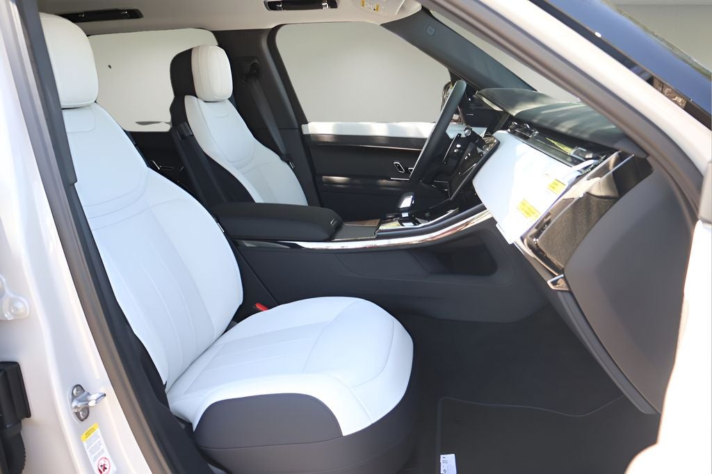 2026 Land Rover Range Rover Sport Dynamic SE