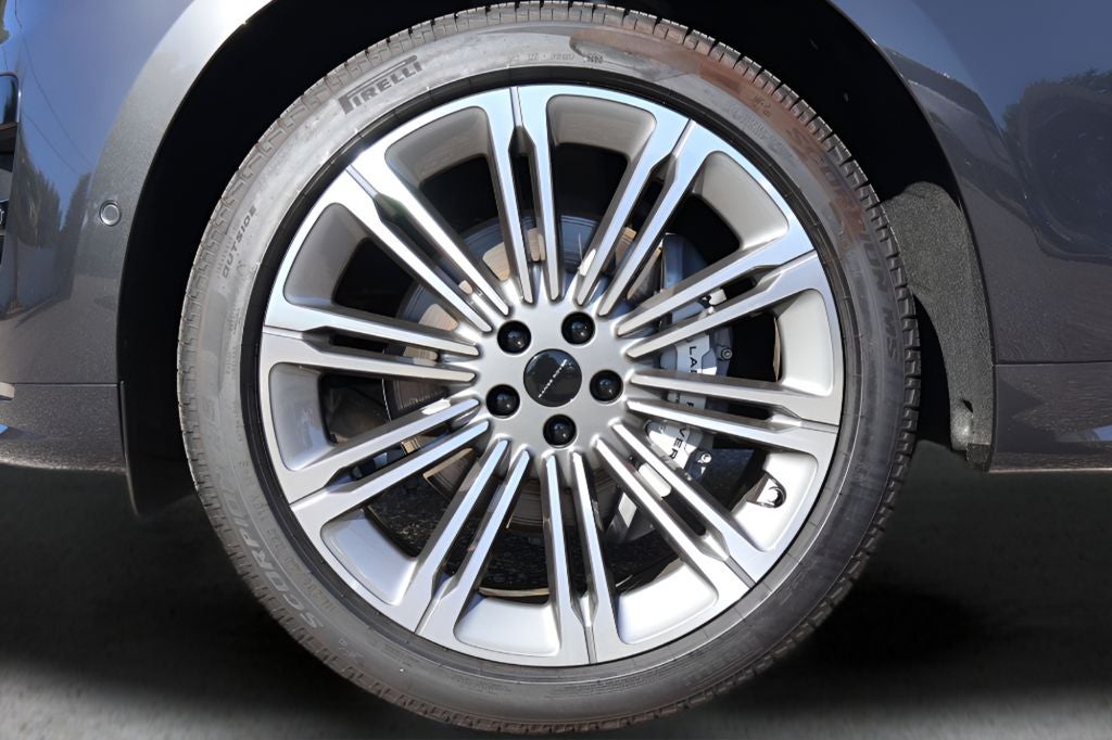 2026 Land Rover Range Rover Sport Dynamic SE