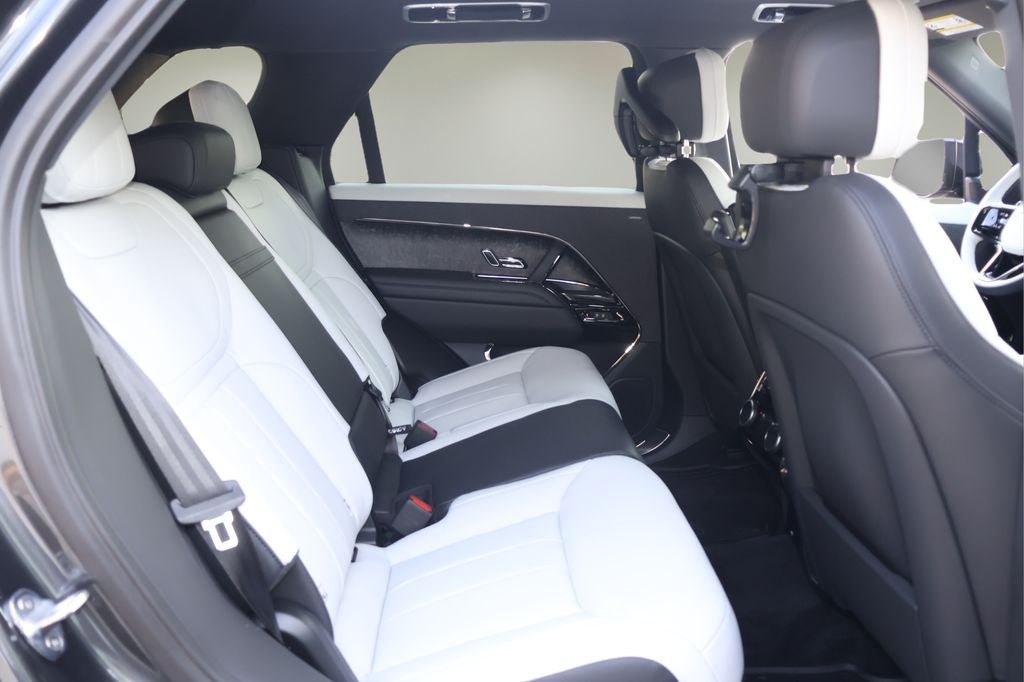 2026 Land Rover Range Rover Sport Dynamic SE