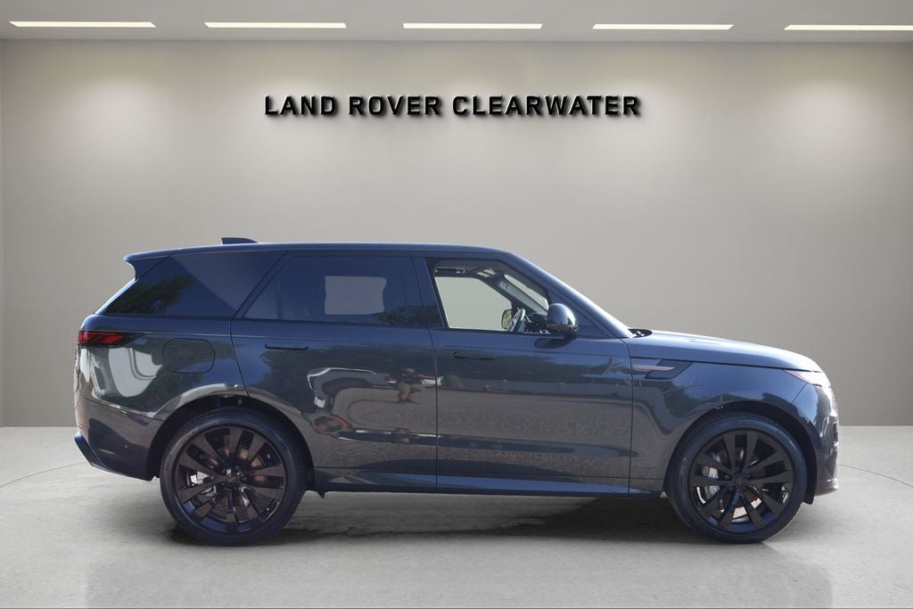 2026 Land Rover Range Rover Sport Dynamic SE