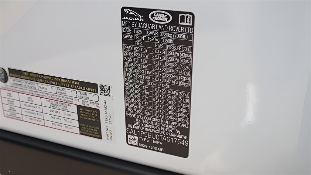 2026 Land Rover Range Rover Sport SE