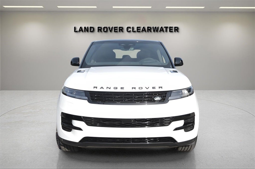 2026 Land Rover Range Rover Sport SE