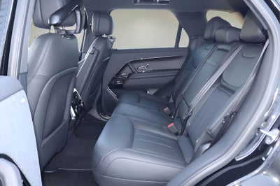 2026 Land Rover Range Rover Sport SE