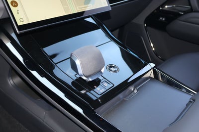 2026 Land Rover Range Rover Sport SE
