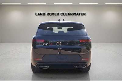 2026 Land Rover Range Rover Sport SE