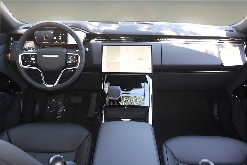 2026 Land Rover Range Rover Sport SE