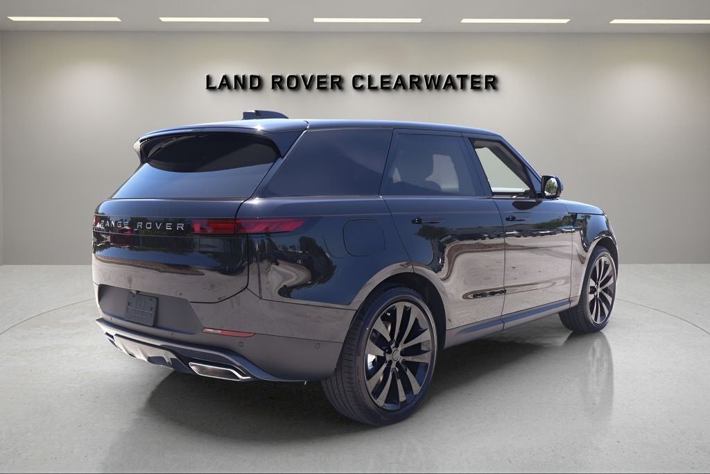 2026 Land Rover Range Rover Sport SE