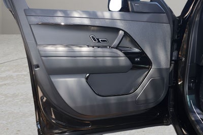 2026 Land Rover Range Rover Sport SE