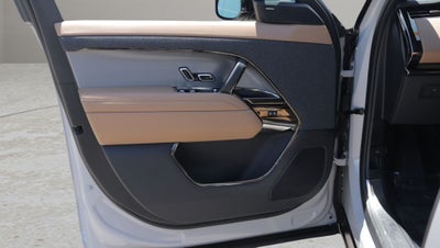 2024 Land Rover Range Rover Sport SE