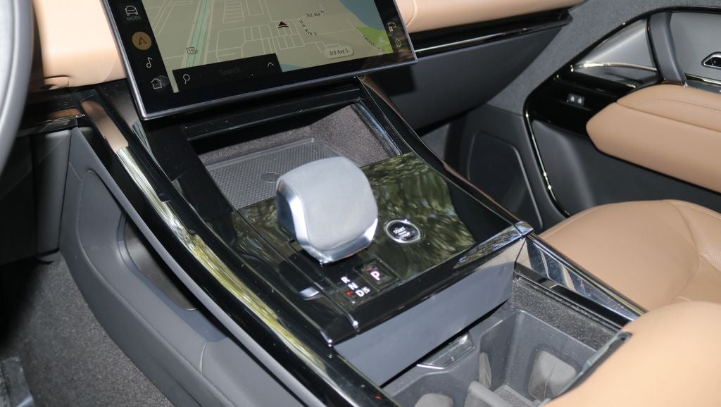 2024 Land Rover Range Rover Sport SE