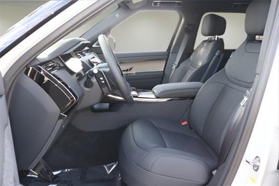 2026 Land Rover Range Rover Sport SE