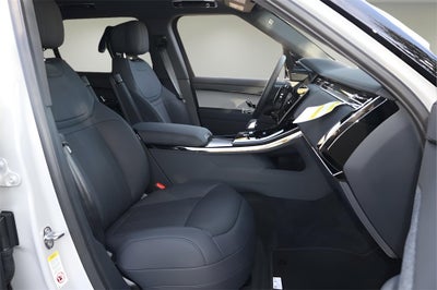 2026 Land Rover Range Rover Sport SE