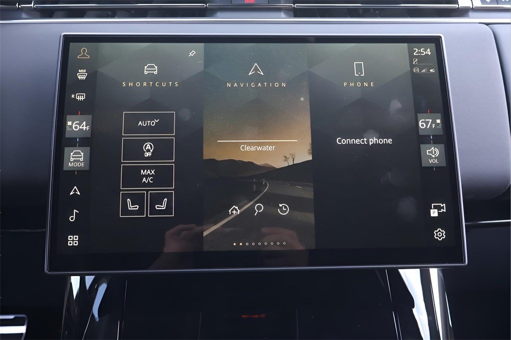 2026 Land Rover Range Rover Sport SE