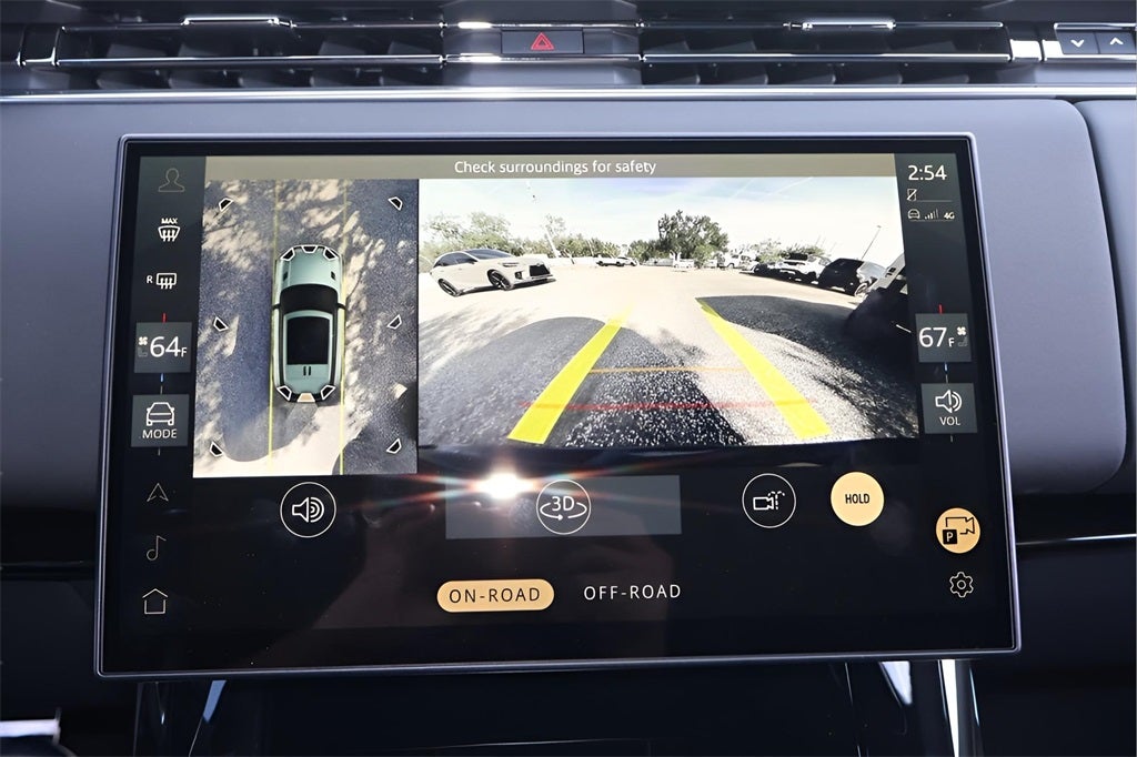 2026 Land Rover Range Rover Sport SE