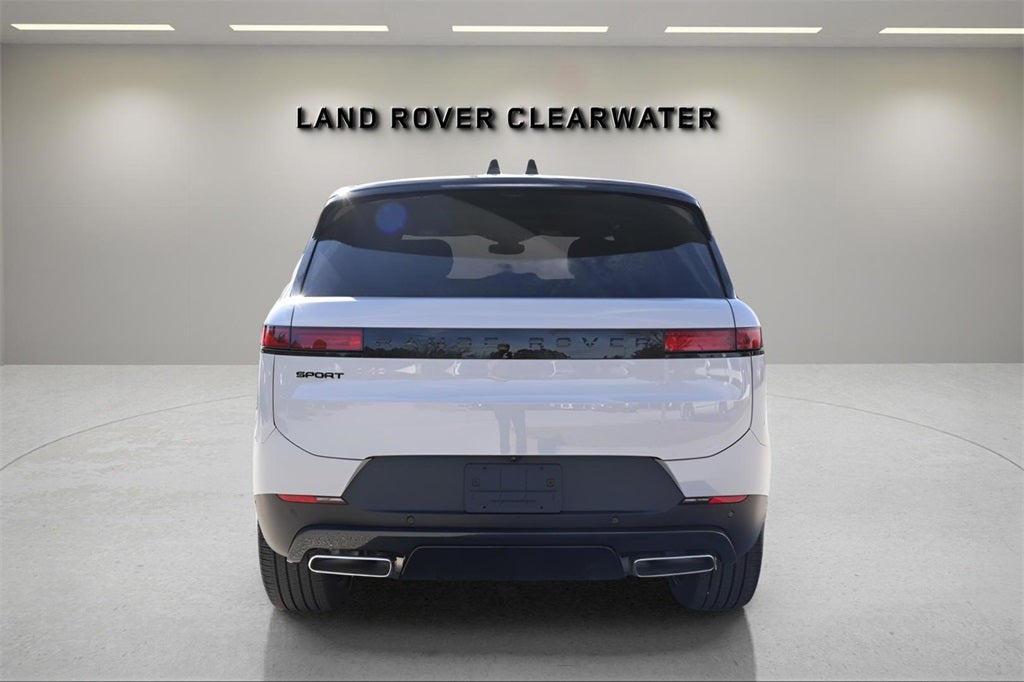 2026 Land Rover Range Rover Sport SE