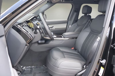 2026 Land Rover Range Rover Sport SE