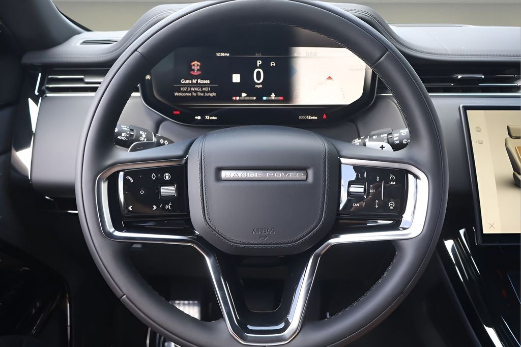 2026 Land Rover Range Rover Sport SE