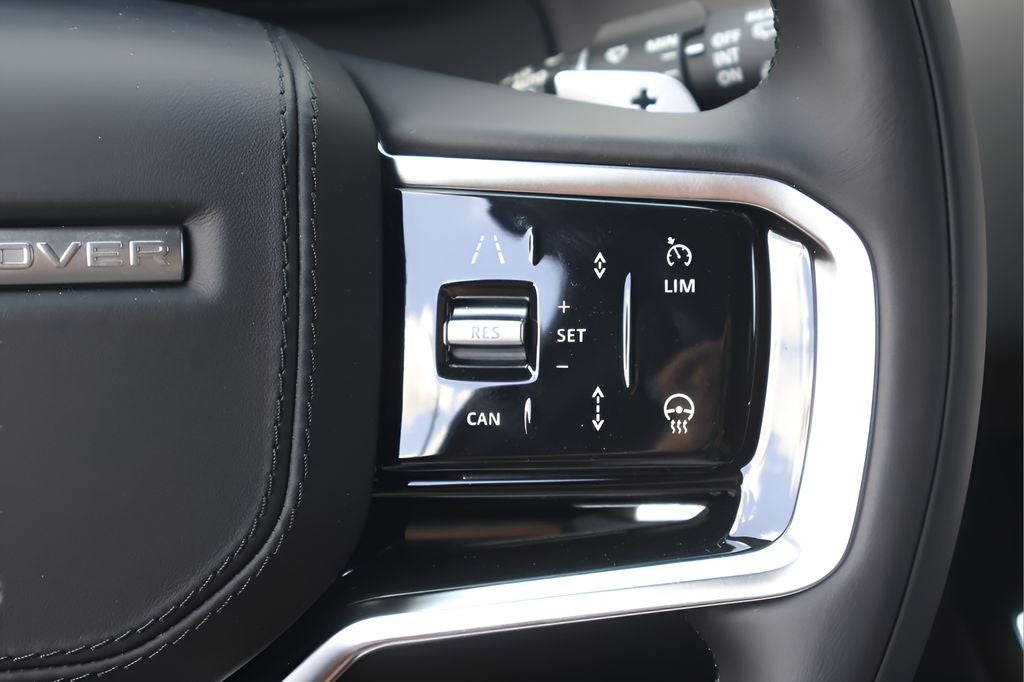 2026 Land Rover Range Rover Sport SE