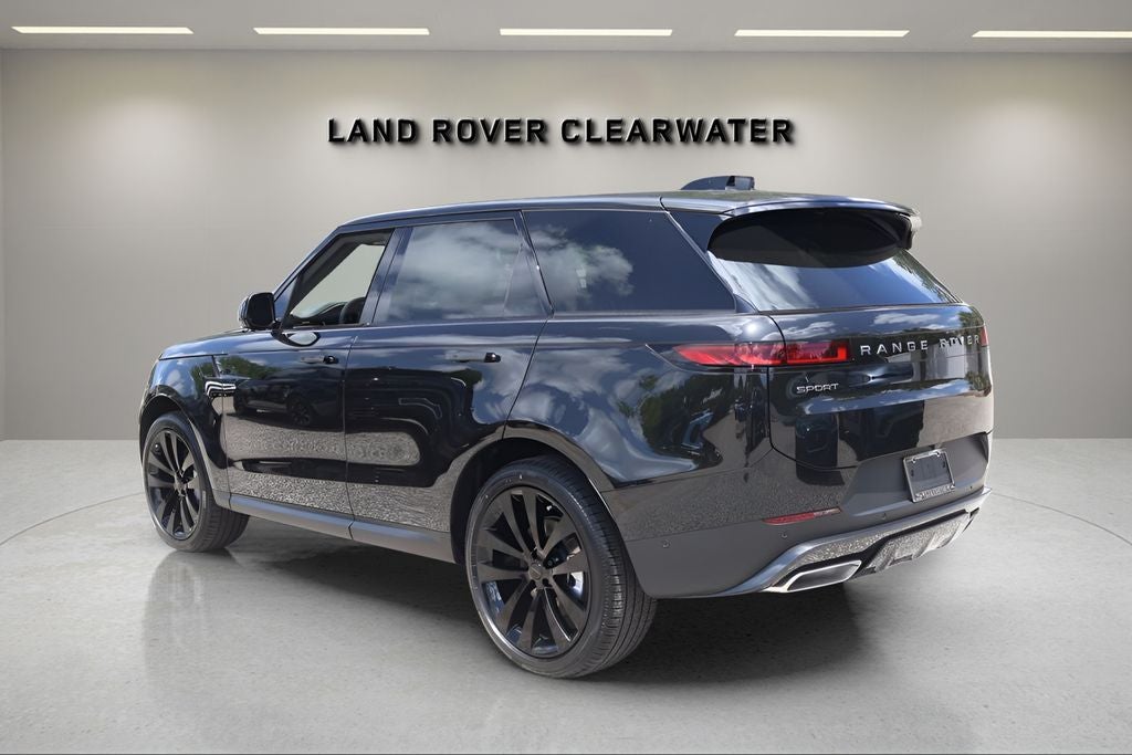 2026 Land Rover Range Rover Sport SE