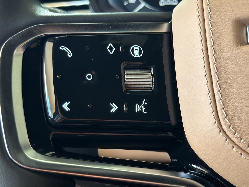 2024 Land Rover Range Rover Sport SE