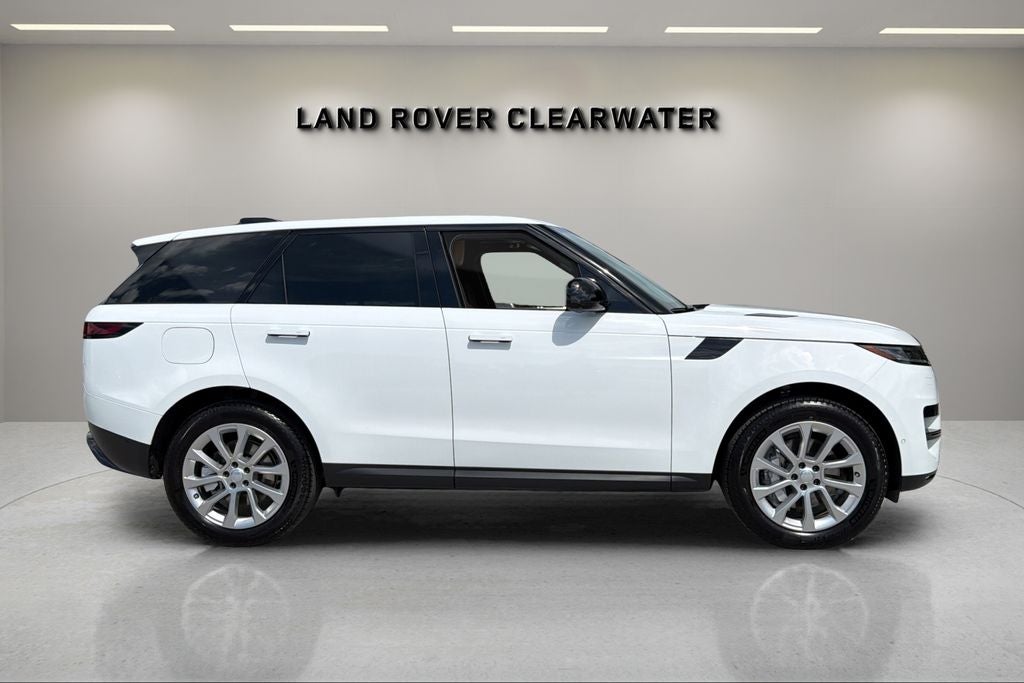 2024 Land Rover Range Rover Sport SE