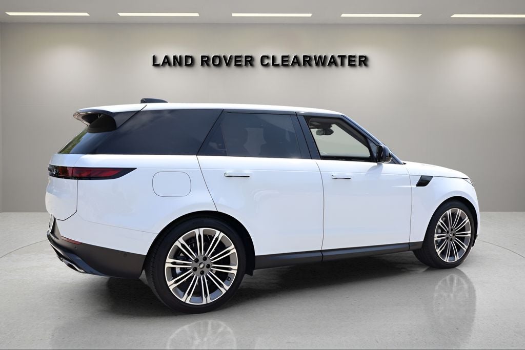 2025 Land Rover Range Rover Sport SE