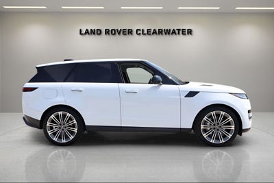 2025 Land Rover Range Rover Sport SE