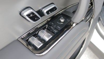 2027 Land Rover Range Rover Sport SE