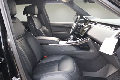 2026 Land Rover Range Rover Sport SE