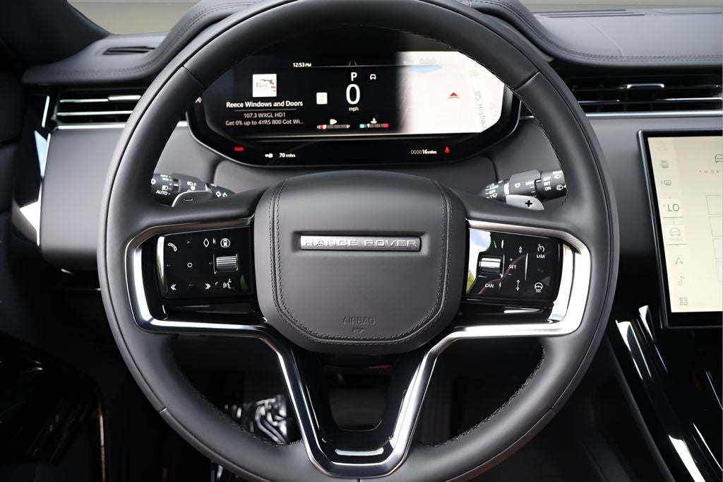 2026 Land Rover Range Rover Sport SE