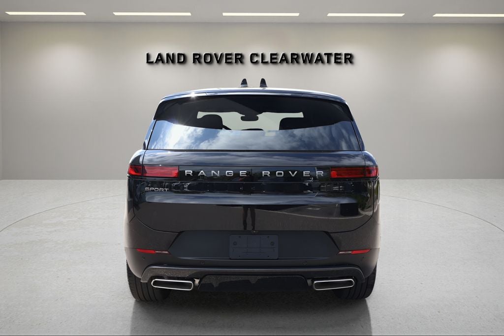 2026 Land Rover Range Rover Sport SE