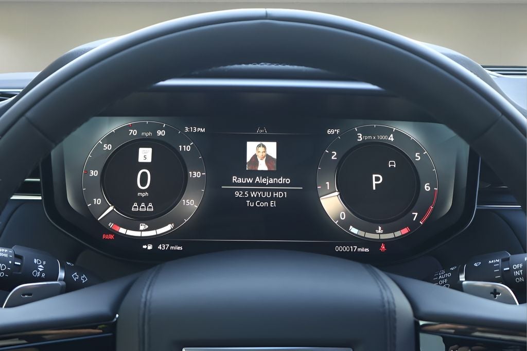 2026 Land Rover Range Rover Sport SE