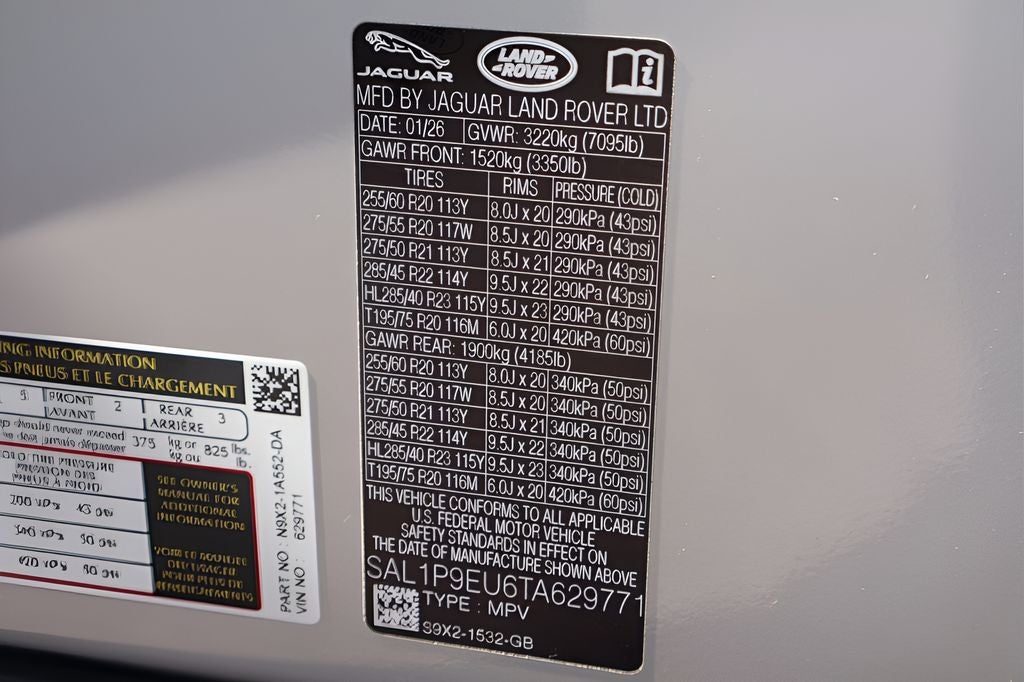 2026 Land Rover Range Rover Sport SE