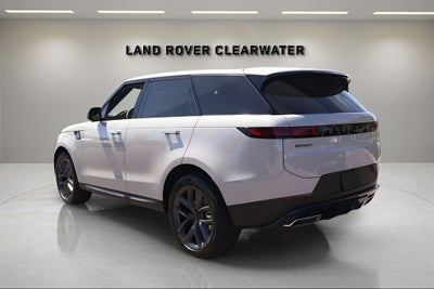 2026 Land Rover Range Rover Sport SE