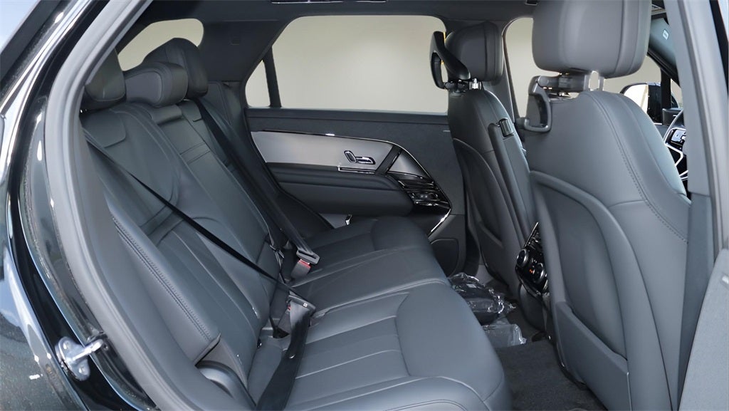 2026 Land Rover Range Rover Sport SE